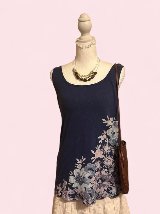 Old Navy Tops - Floral Navy Tank